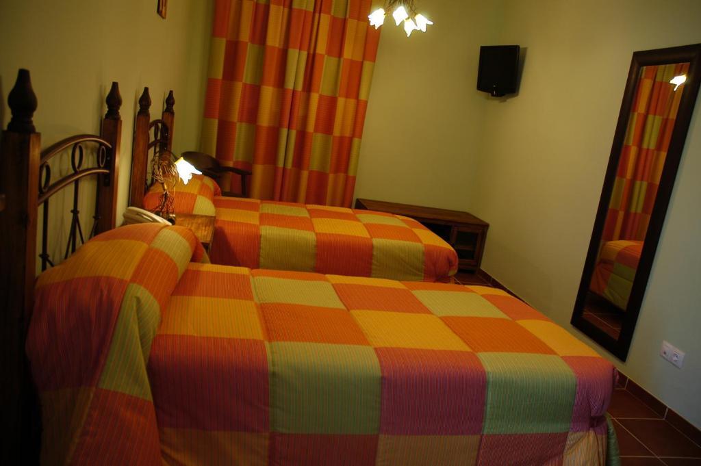 Hotel Rural Los Chaparros Freila Номер фото